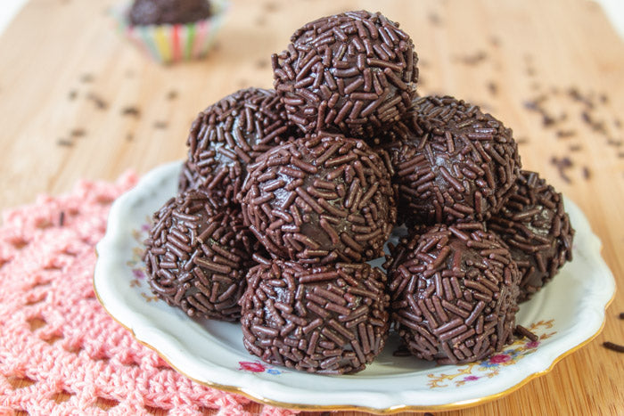 Delightful 6 Pieces Mix & Match Brigadeiro Box - A Sweet Surprise!